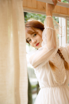 链两个女人